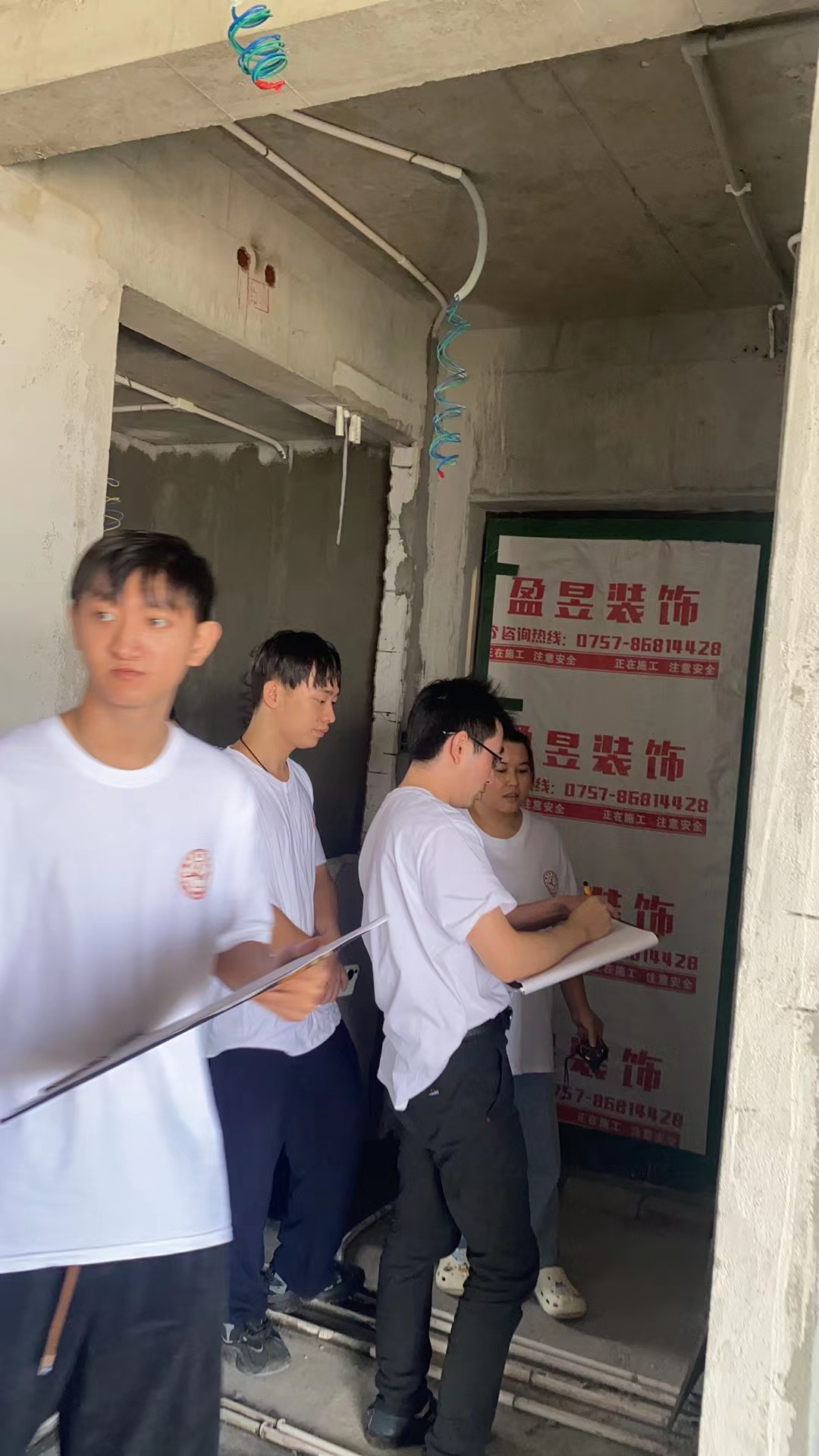 080518ukmo1yue4homhooi.jpg